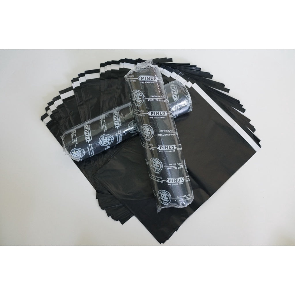 Plastik Packing Polymailer 16x20CM isi 100pcs PINUS HITAM EKONOMIS